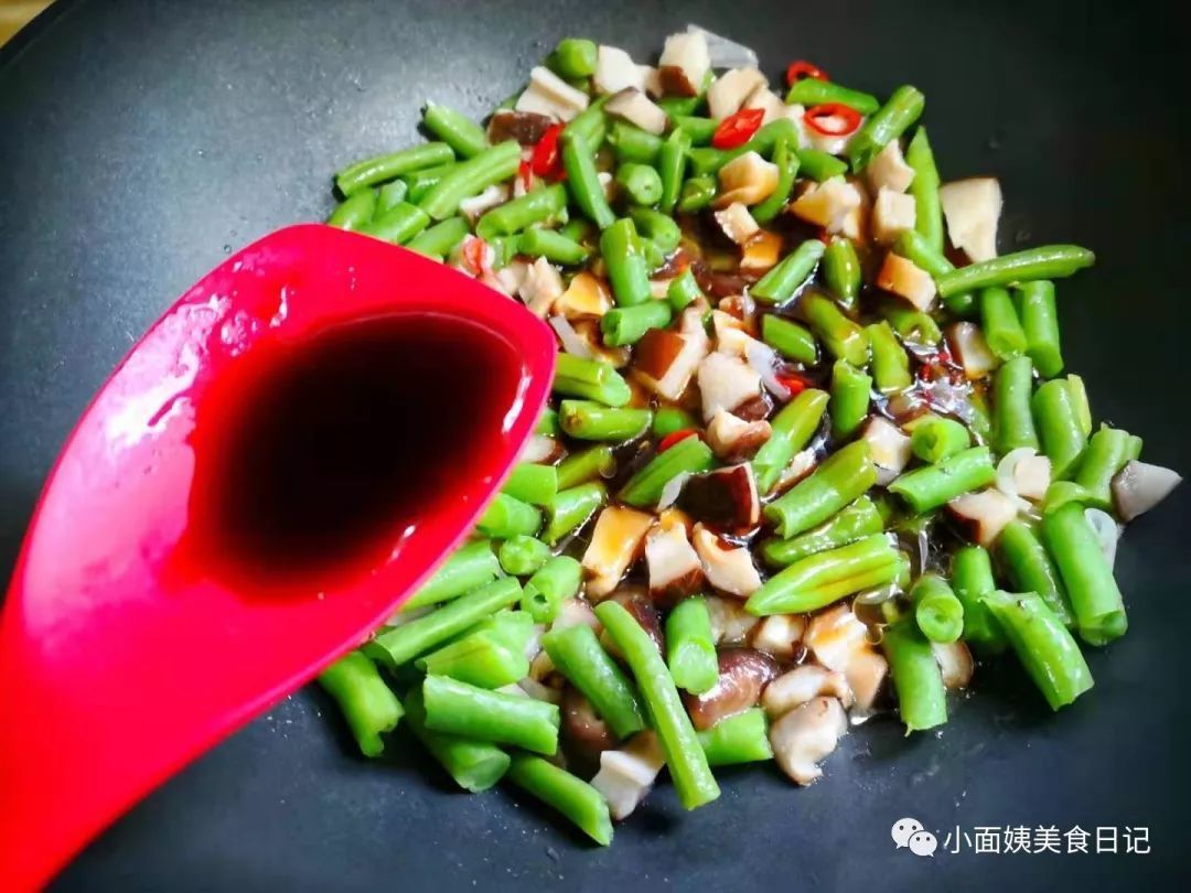 这道家常菜,从小到大都吃不够,好吃不长肉,让你越吃越苗条!