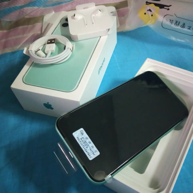 苹果iPhone