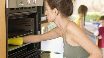 你买完烤箱后悔了吗？烘焙新手这样来选烤箱不会错