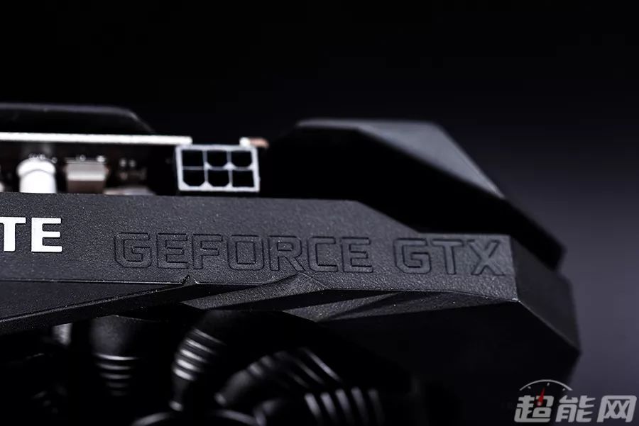 技嘉GTX 1650 SUPER WINDFORCE OC 4G显卡评测：安静低温不二之选