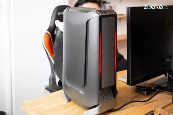 七彩虹已将铁柱磨出针型,但iGame Sigma I300还不够细