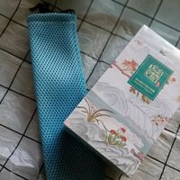 丫头送百雀羚瓷光素肌气垫水粉霜当过年礼物