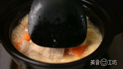 火锅这么吃,十个人有九个爱,清淡不上火,好吃不怕胖!
