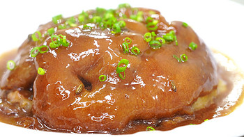 王刚的年菜系列 篇一：【春节特辑】厨师长教你：“扣猪肘子”的家常做法，年味大菜少不了 