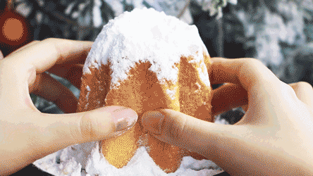 MVI_0448-2.gif 这家店,杯子可以吃?雪山可以撕?