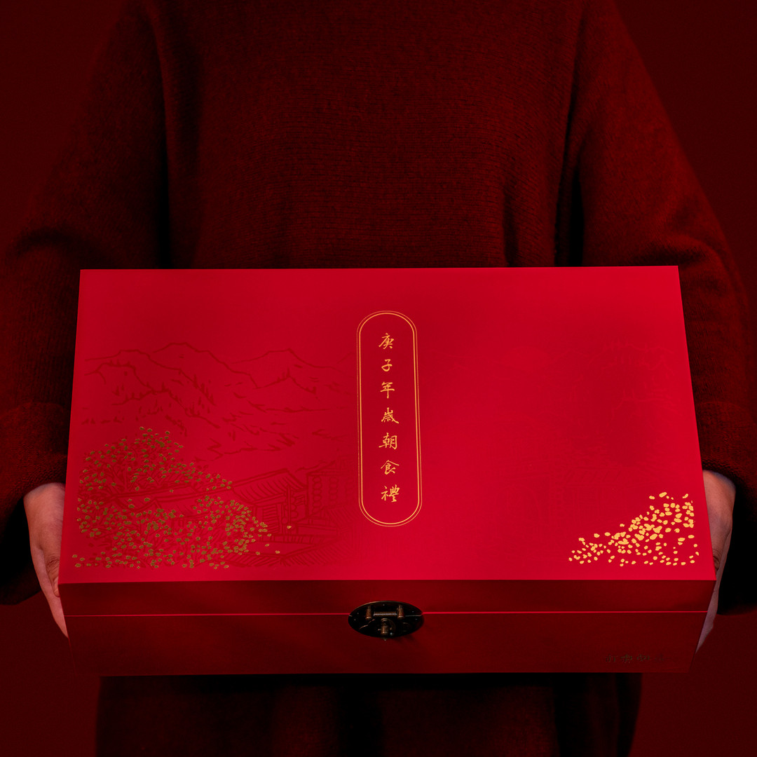 「张大妈年货礼盒」晒单---复古且精致的礼盒