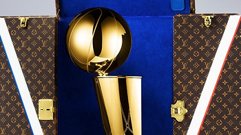 NIKE等品牌为NBA全明星赛出了几十双新品，路易威登公布为NBA设计的旅行奖杯箱！