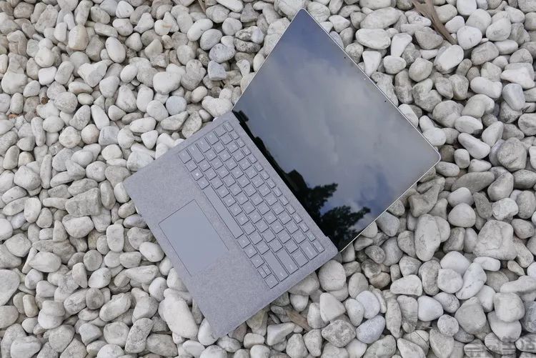 用“芯”树立新标杆，微软Surface Laptop 3评测