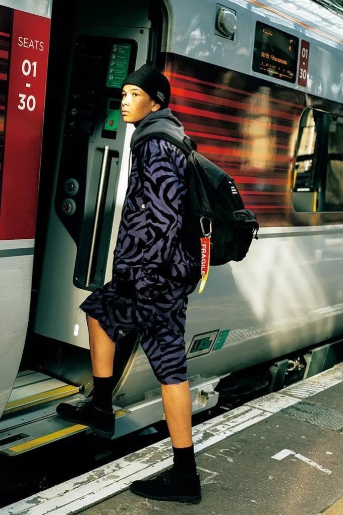 潮闻快食 | OAMC x adidas Originals 联名鞋款回归;Stüssy 释出 2020 早春系列型录!