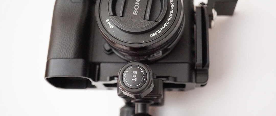 升级我的装备 - 斯莫格SmallRig相机兔笼索尼A6400