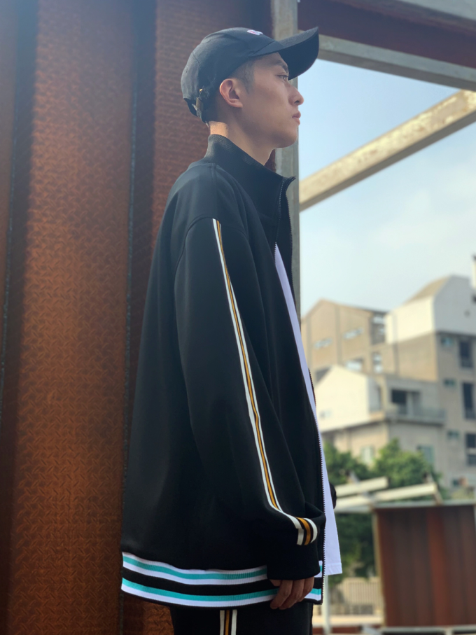男装