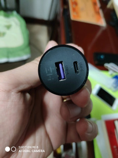 心心念的车载充电器