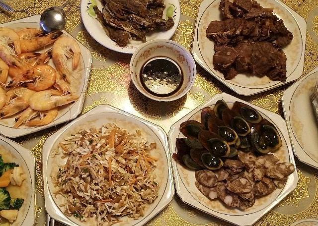 迟到的年夜饭，每年必修的胶东家庭风格的年夜饭分享（婆家篇）