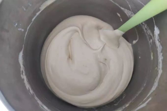 网红焦糖海盐蛋糕好吃到排队了,零失败在家一样做!