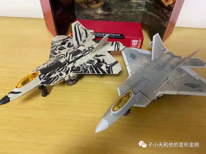 【评玩具】子小天:Movie杨测评《变形金刚 SS06红蜘蛛,一款非常有潜力的平价玩具!》