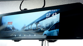 微客智品 篇六十：360行车记录仪M310：大屏流媒体，记录影像更全面、更清晰