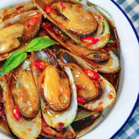 【视频】鲜美无比的泰式炒青口，做起来超简单！