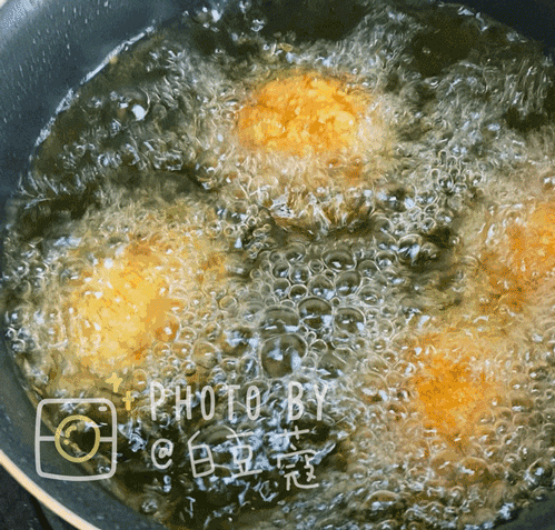 Q弹有嚼劲还爆汁的虎皮鸡蛋,我一口气吃了仨!