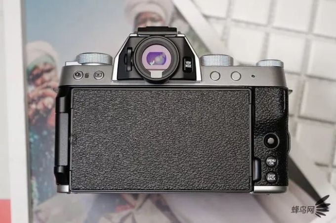 APS-C画幅入门Vlog新贵,富士X-T200评测