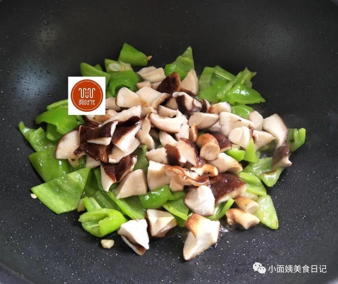 女人不要放过这道菜,吃光一盘也不怕长肉,营养健康还美味!