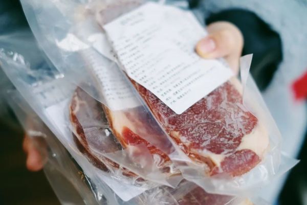 在家煎牛排,如何吃出人均¥200的仪式感
