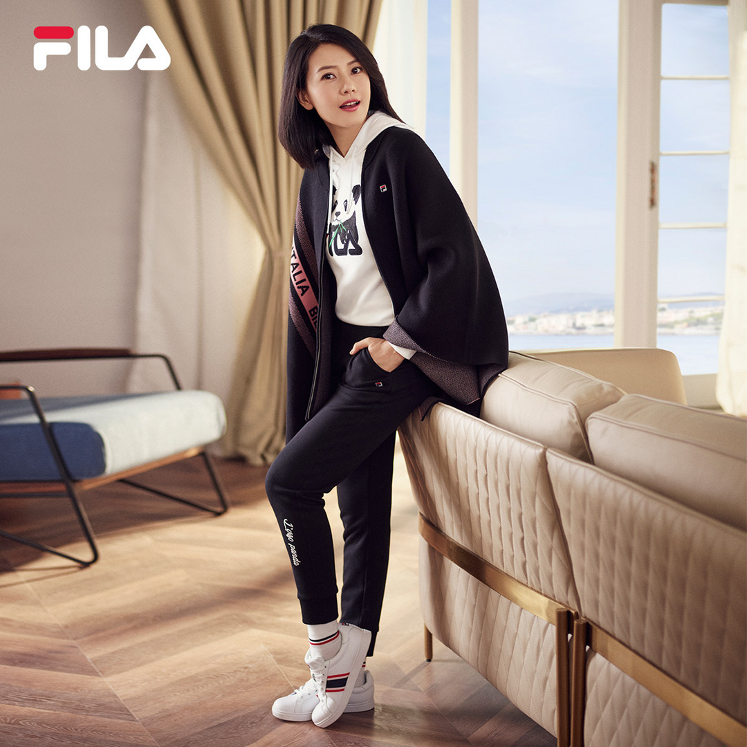 每日穿搭精选：FILA 斐乐服饰穿搭推荐，这个运动品牌其实是个潮牌～