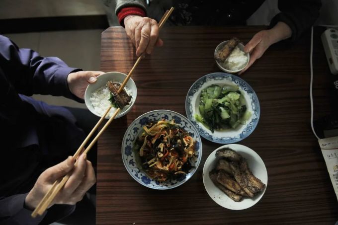 中国人最可怕的吃饭习惯,该改改了