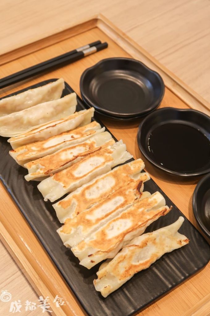 成都首店!日本大牌ROYCE巧克力来了,大阪蛋糕卷也来了