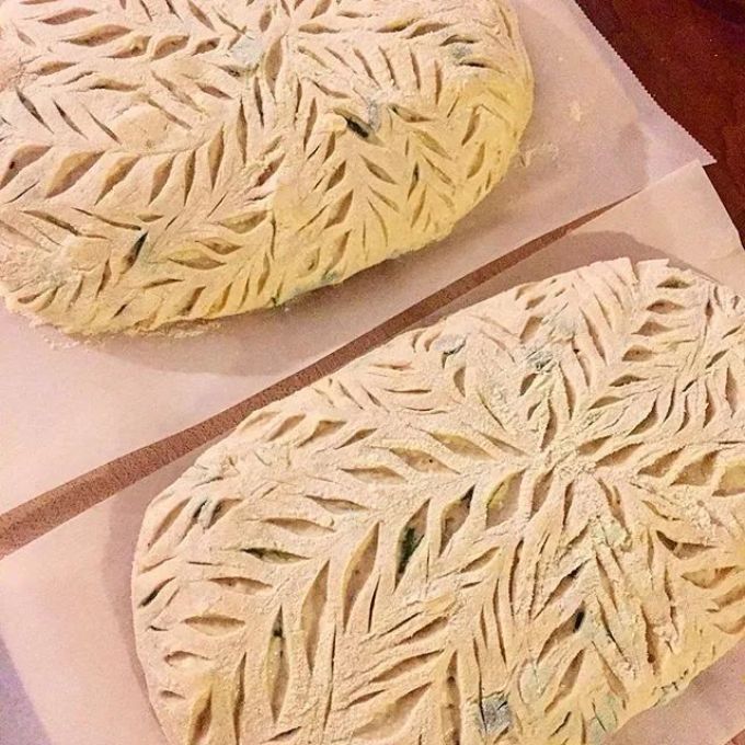 这些面包割纹简直是艺术!