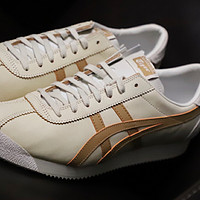 Onitsuka Tiger Corsair 稳重复古的燕麦色阿甘鞋