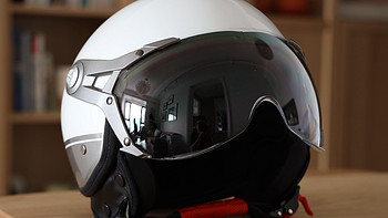 九号电动车头盔体验：3C安全认证 四季通用