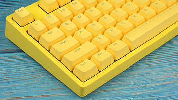 重整办公桌 ikbc typeman W200无线机械键盘体验记