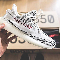 拯救KANYE计划？Adidas APP发力，700OG、白斑马突袭～