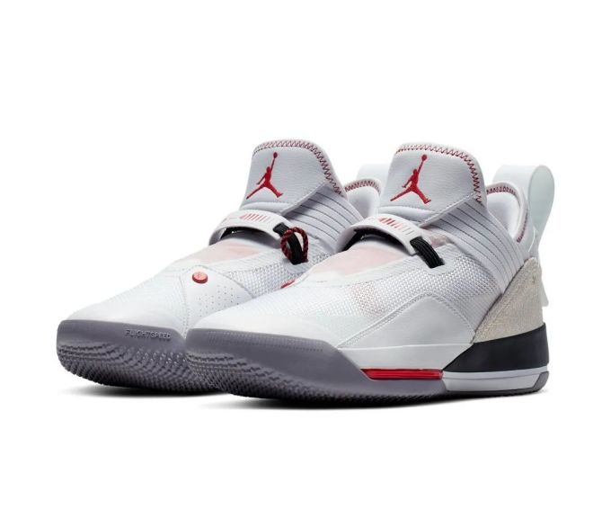 AJ32、AJ33及SE版本,三鞋对比测评!