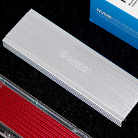 SSD凉速兼具，C口全金属加强散热，M.2固态硬盘盒评测第6弹
