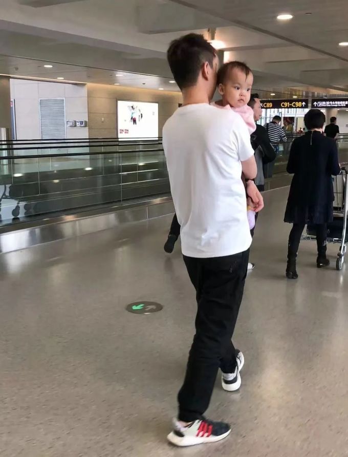 见了过敏儿,我不好意思抱怨小儿难养了.....
