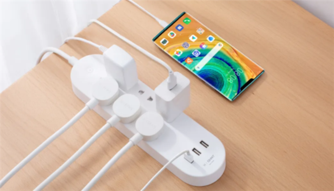 支持华为 22.5W 快充:华为智选 USB 智能插线板众筹