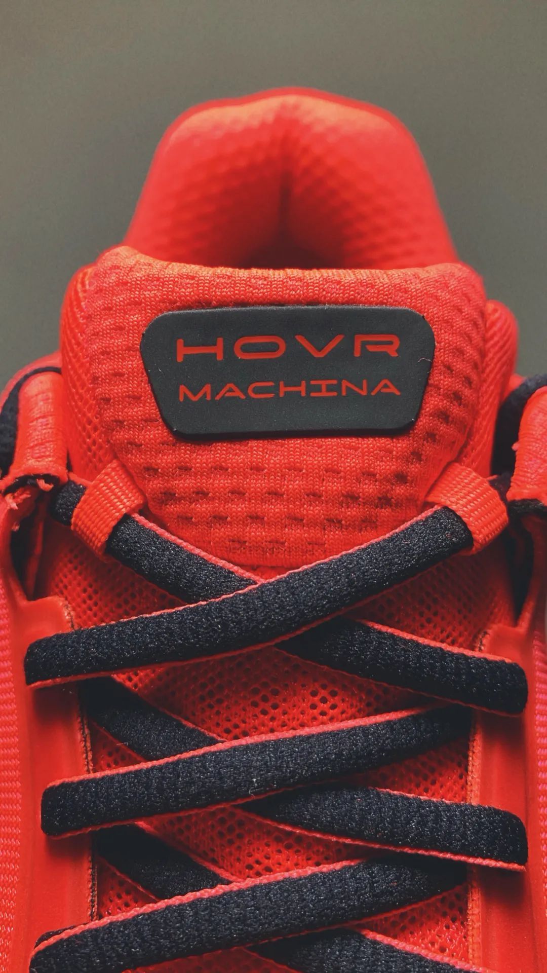 M报告 | UA HOVR MACHINA 我的私人教练