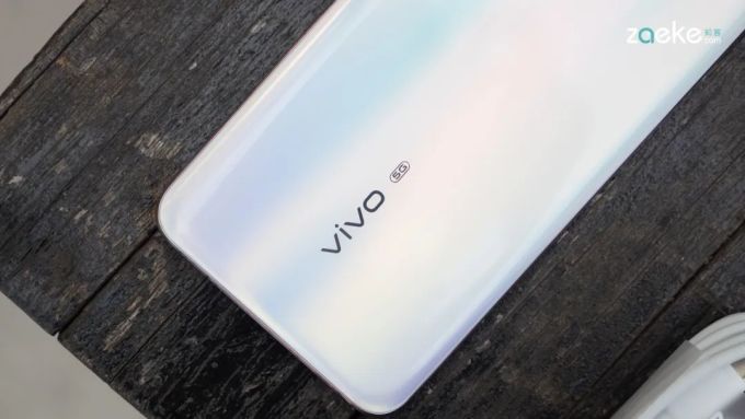 vivo S6这次要做的,就是让你越夜越美丽
