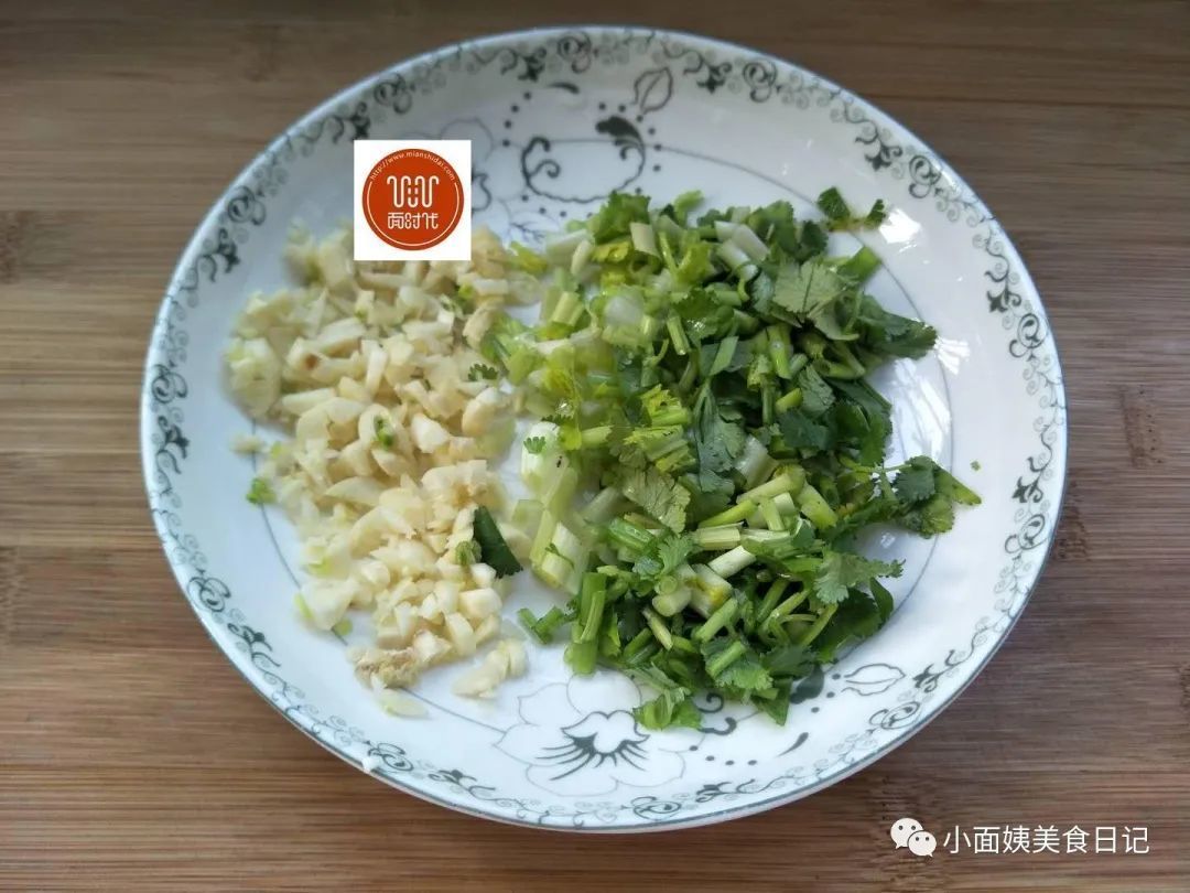 这菜吃了几十年都不腻,简单拌一拌,奇香增食欲,特便宜,还补钙 !