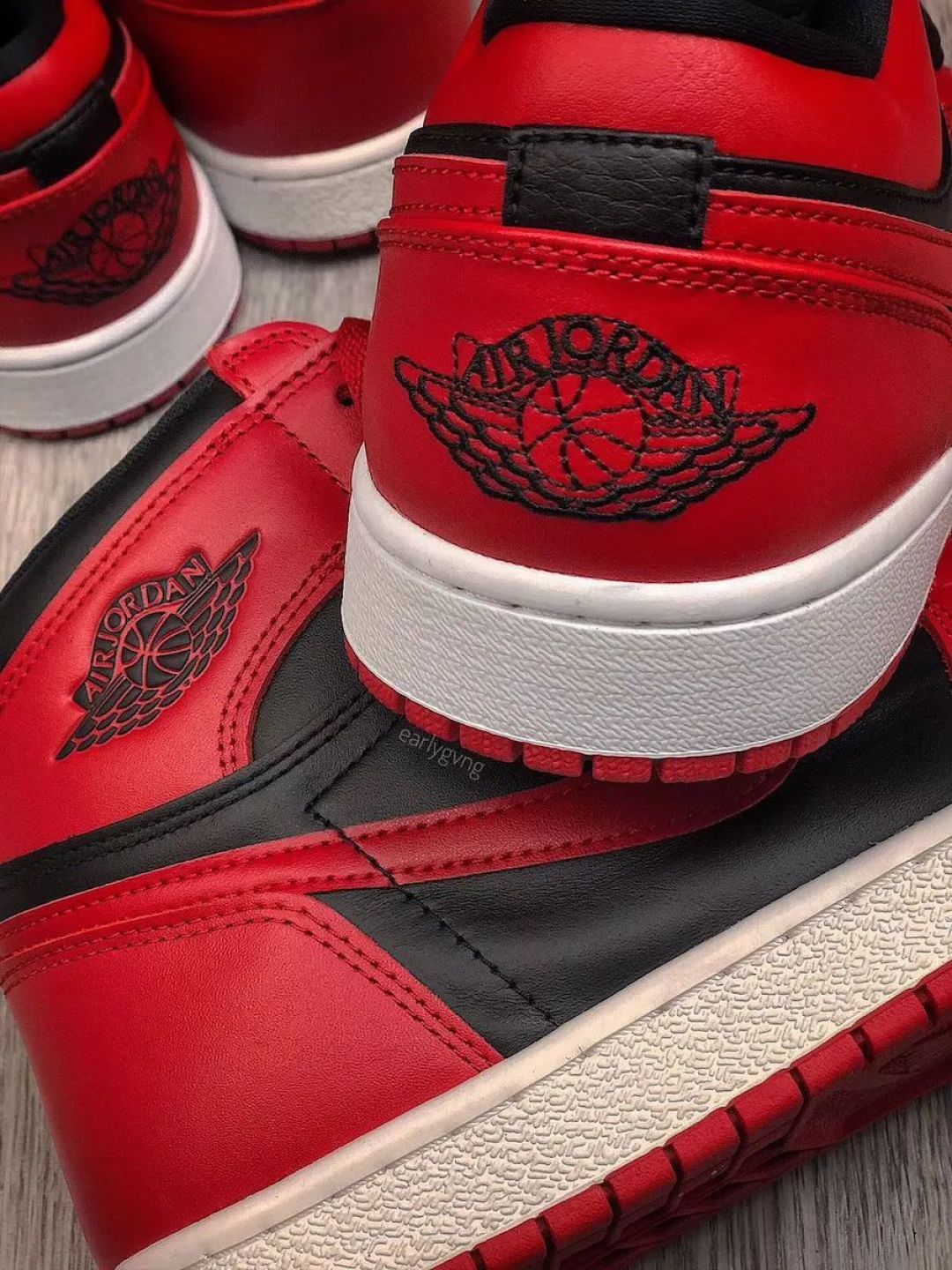 反转黑红变LOW能行吗?AJ 1 Low “ Varsity Red”曝光