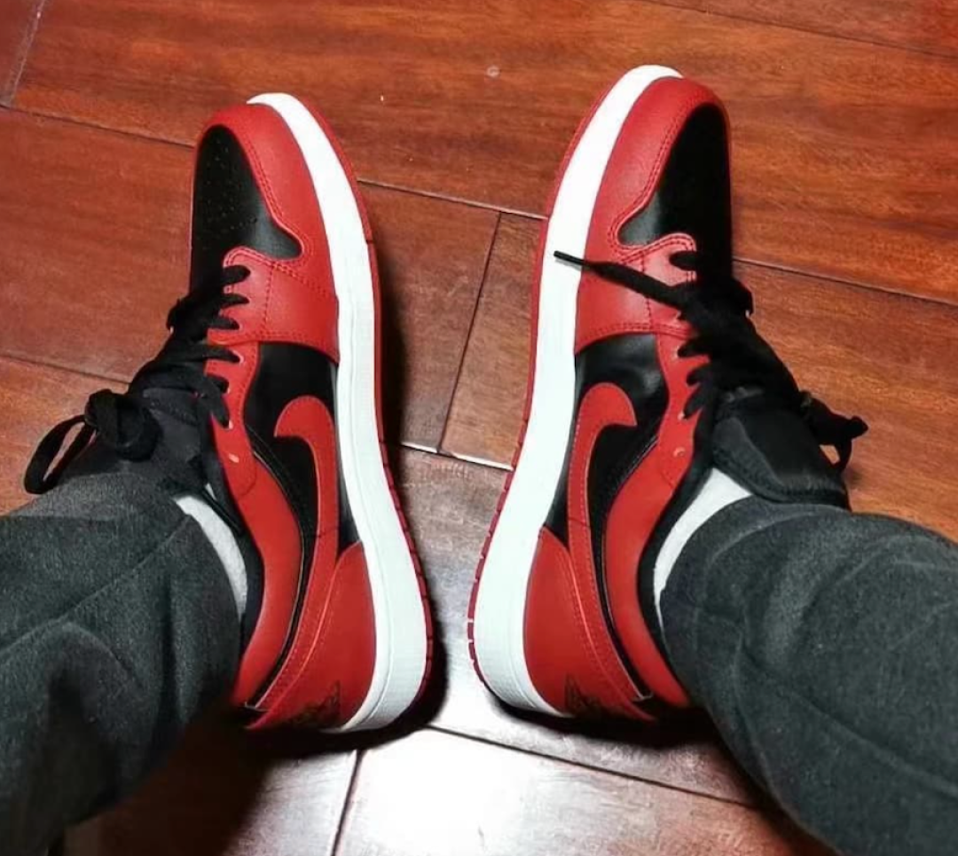 反转黑红变LOW能行吗?AJ 1 Low “ Varsity Red”曝光