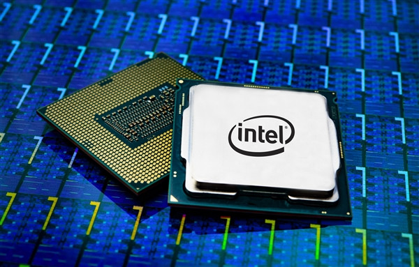 换装 LGA1700 插槽：Intel 十二代酷睿 10nm CPU 最快 2022 年问世