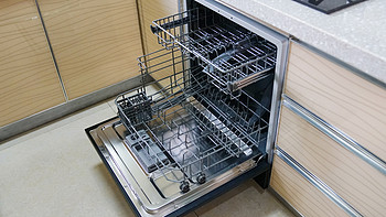 攒出一套软装来 篇十一：谁说小厨房不配拥有洗碗机！图文详解消毒柜改洗碗机教程