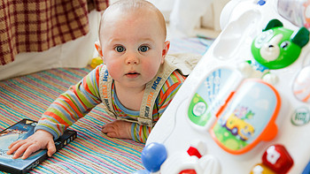 育儿园：百元以内的0-1岁宝宝玩具清单，包含安抚玩具、精细动作、益智早教