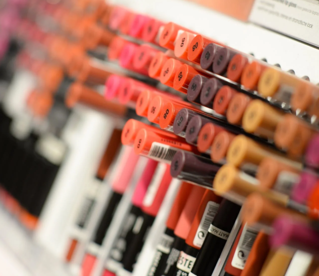 【视频合辑】春夏焕新颜，水光唇釉让你的嘴唇好甜又好看！