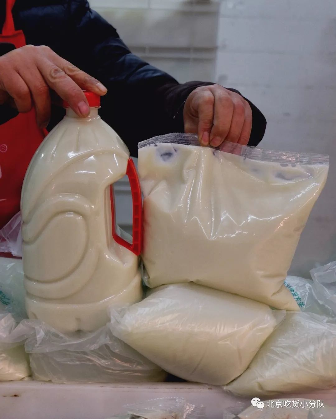 隐藏了无数地道老北京美食的牛街,有哪些爆火的小吃店?