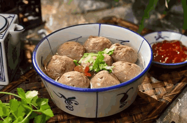 为你奉上全网销量前14的地域美食!这款卖到了近3000万件!