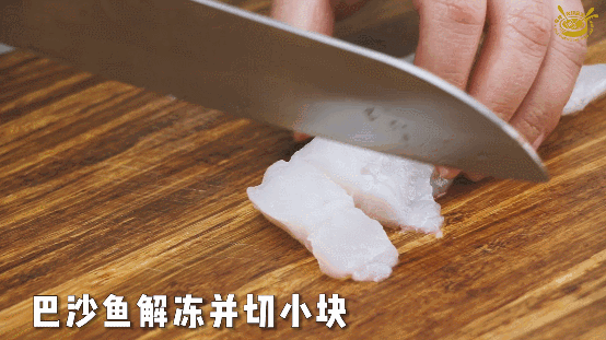 再也不怕鱼刺卡喉咙了！可以闭眼吃的鱼肉简餐，30分钟摆满一桌