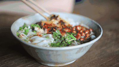 美食探店丨老长沙人念念不忘的这些美食,比臭豆腐更经典!